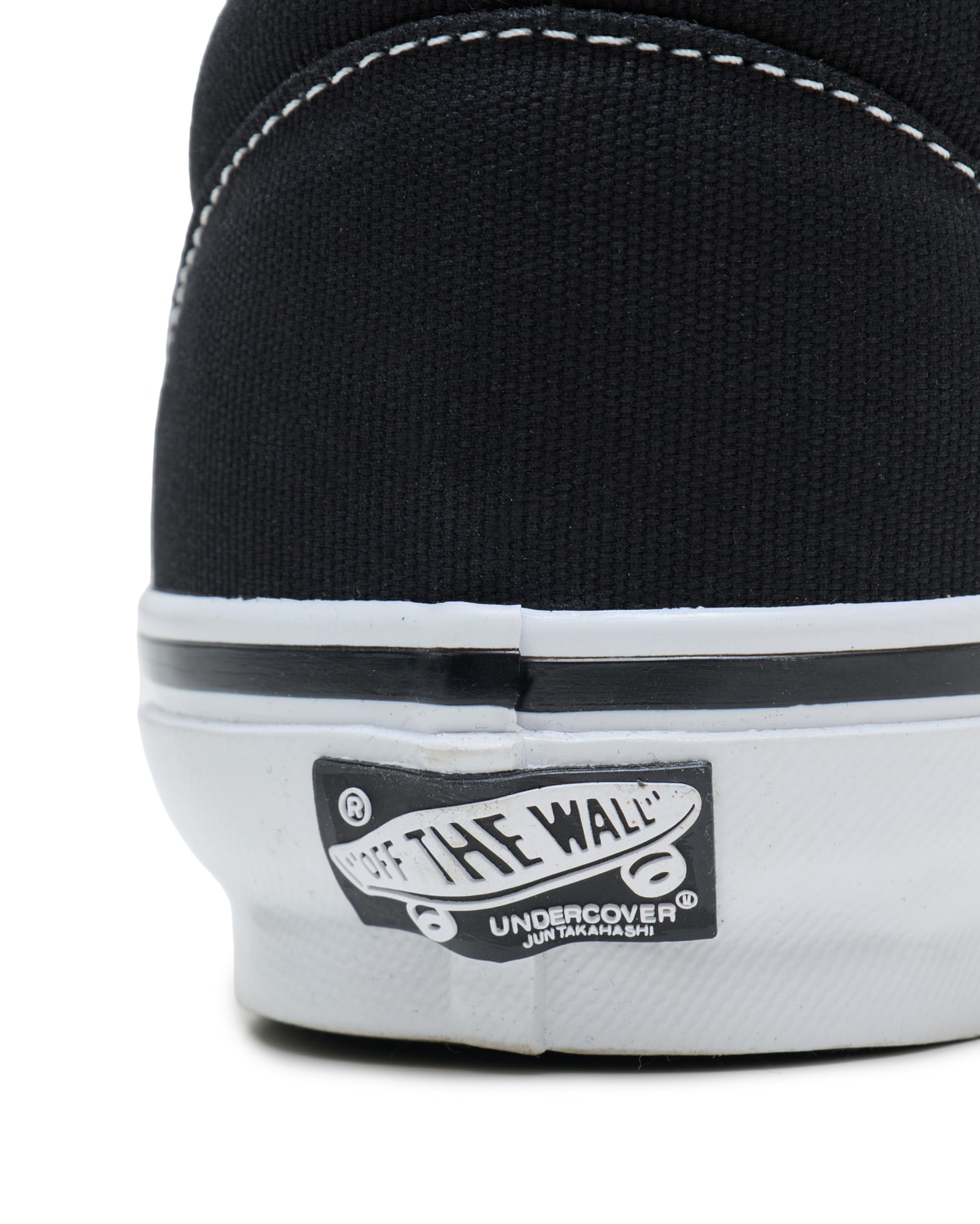 UNDERCOVER と OTW by Vans が最新コラボシューズを発表