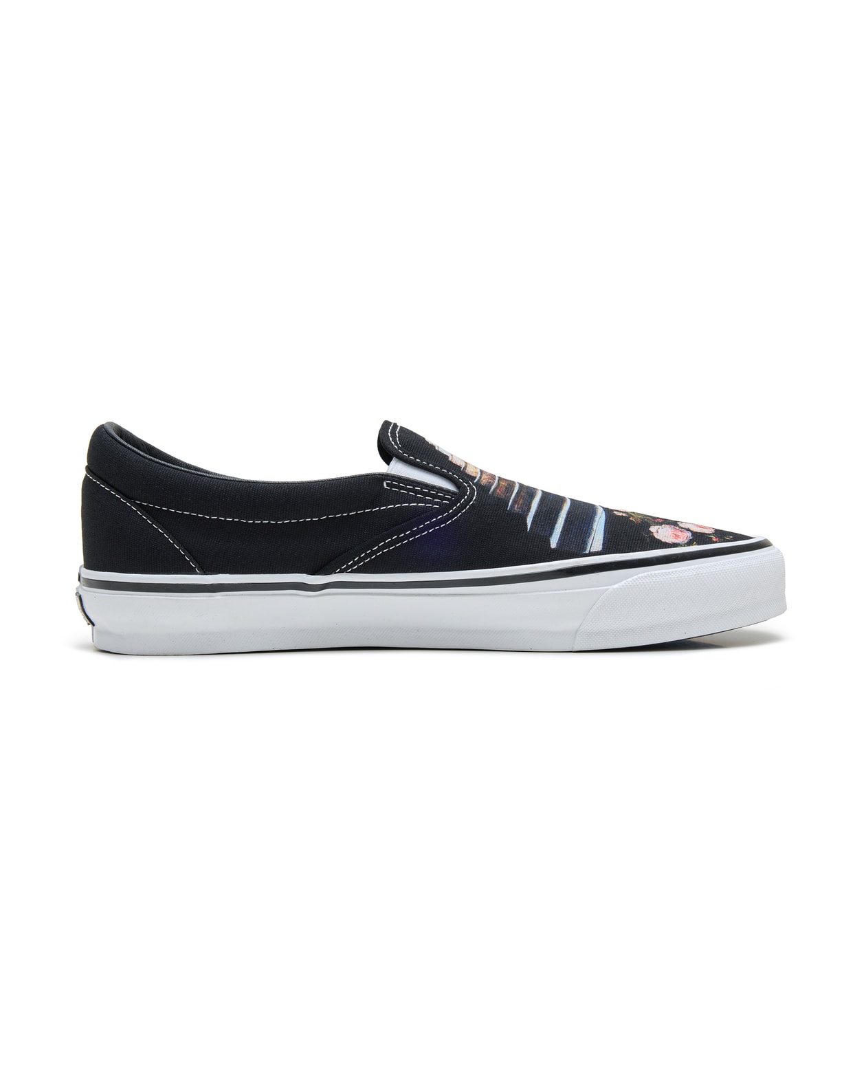 UNDERCOVER と OTW by Vans が最新コラボシューズを発表