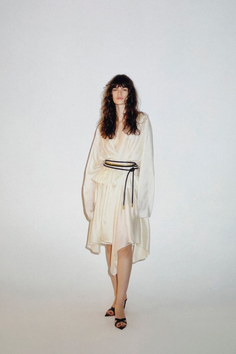 ケイト2027年リゾートコレクション khaite 2027 resort collection lookbook
