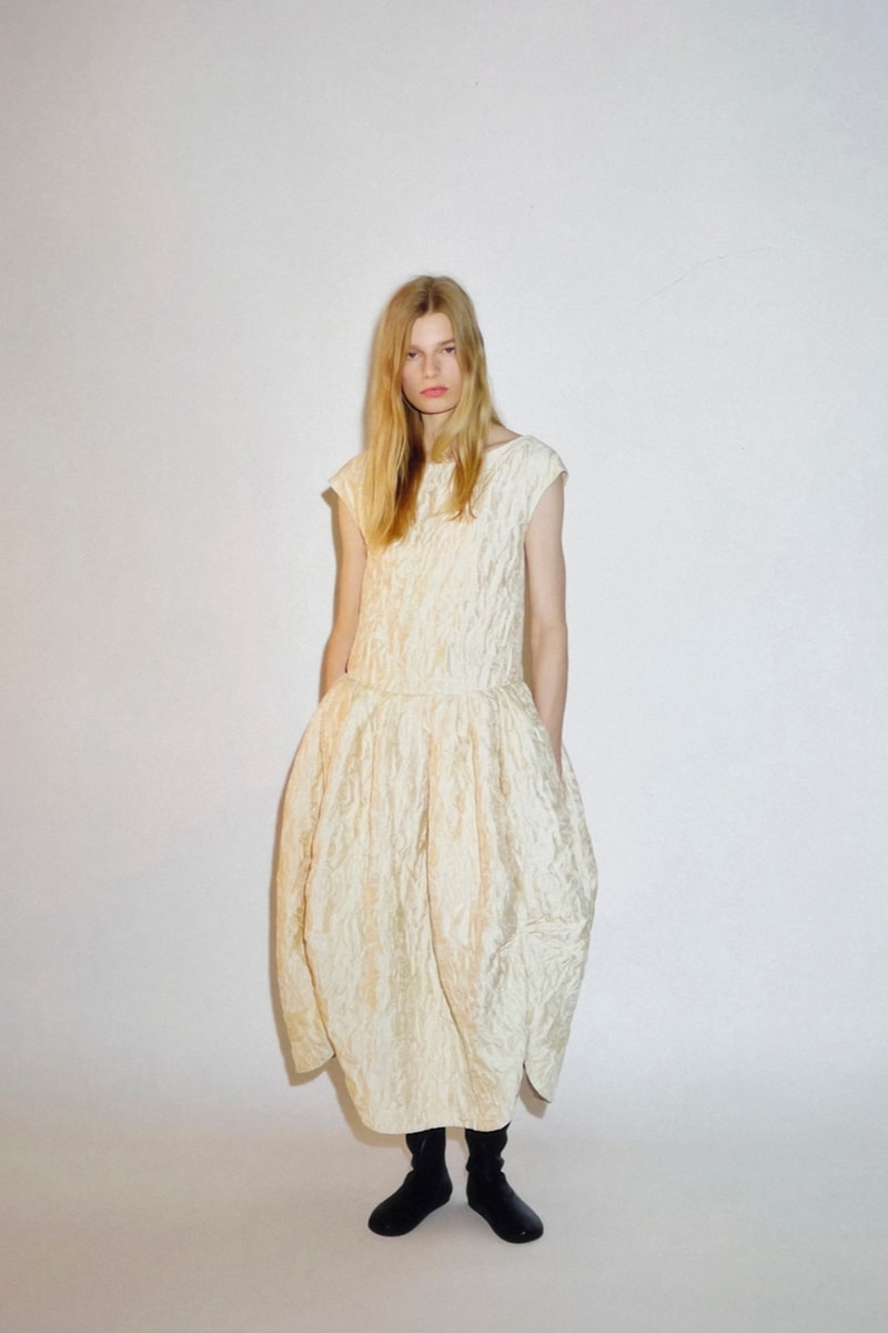 ケイト2027年リゾートコレクション khaite 2027 resort collection lookbook
