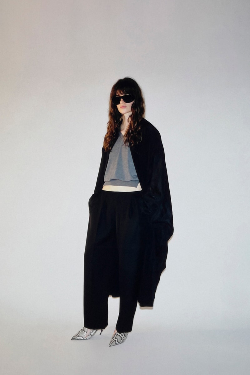 ケイト2027年リゾートコレクション khaite 2027 resort collection lookbook