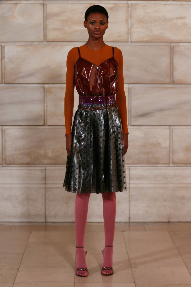 マークジェイコブス2027年春夏コレクション marc jacobs 2027 spring winter collection info