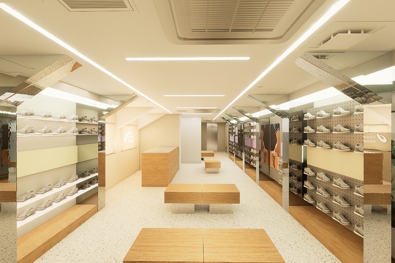 日本国内2店舗目となるアシックスの旗艦店が7月31日にオープン asics flag ship store asics flagship shinjuku open release info