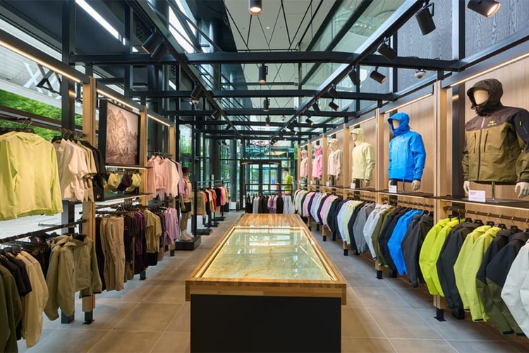 ARC’TERYX が神田ブランドストアを移転オープン