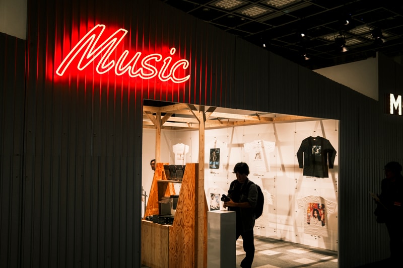 weber による『大Tシャツ展 2026』が表参道ヒルズで開催