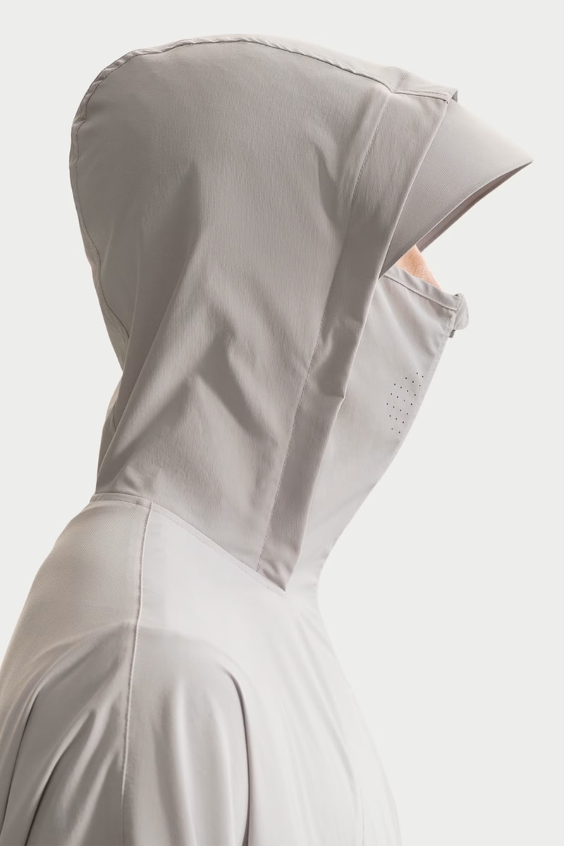 ナイキ テック ヘリオスにフェイスシールド一体型シェルジャケットが登場 Nike Tech Helios Men’s Dri-FIT Long-Sleeve Shell Release info