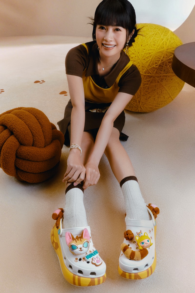 クロックスがポップマートとのコラボコレクションを発表  crocs pop mart collaboration collection info