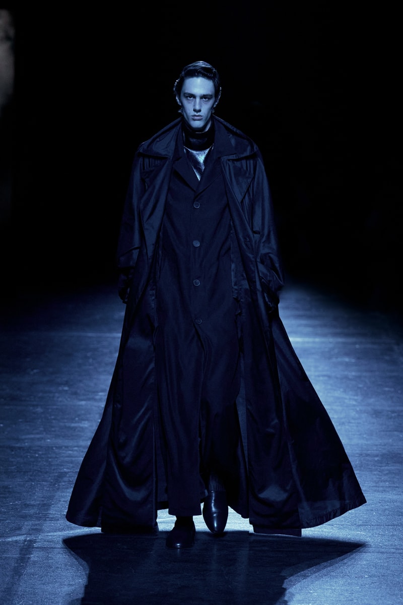 オリヴィエ・ティスケンスが新ブランドボロリアのデビューコレクションを発表 Olivier Theyskens BOLORIA spring summer 2027 collection