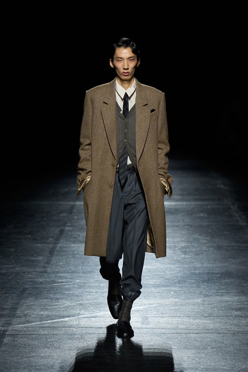 オリヴィエ・ティスケンスが新ブランドボロリアのデビューコレクションを発表 Olivier Theyskens BOLORIA spring summer 2027 collection