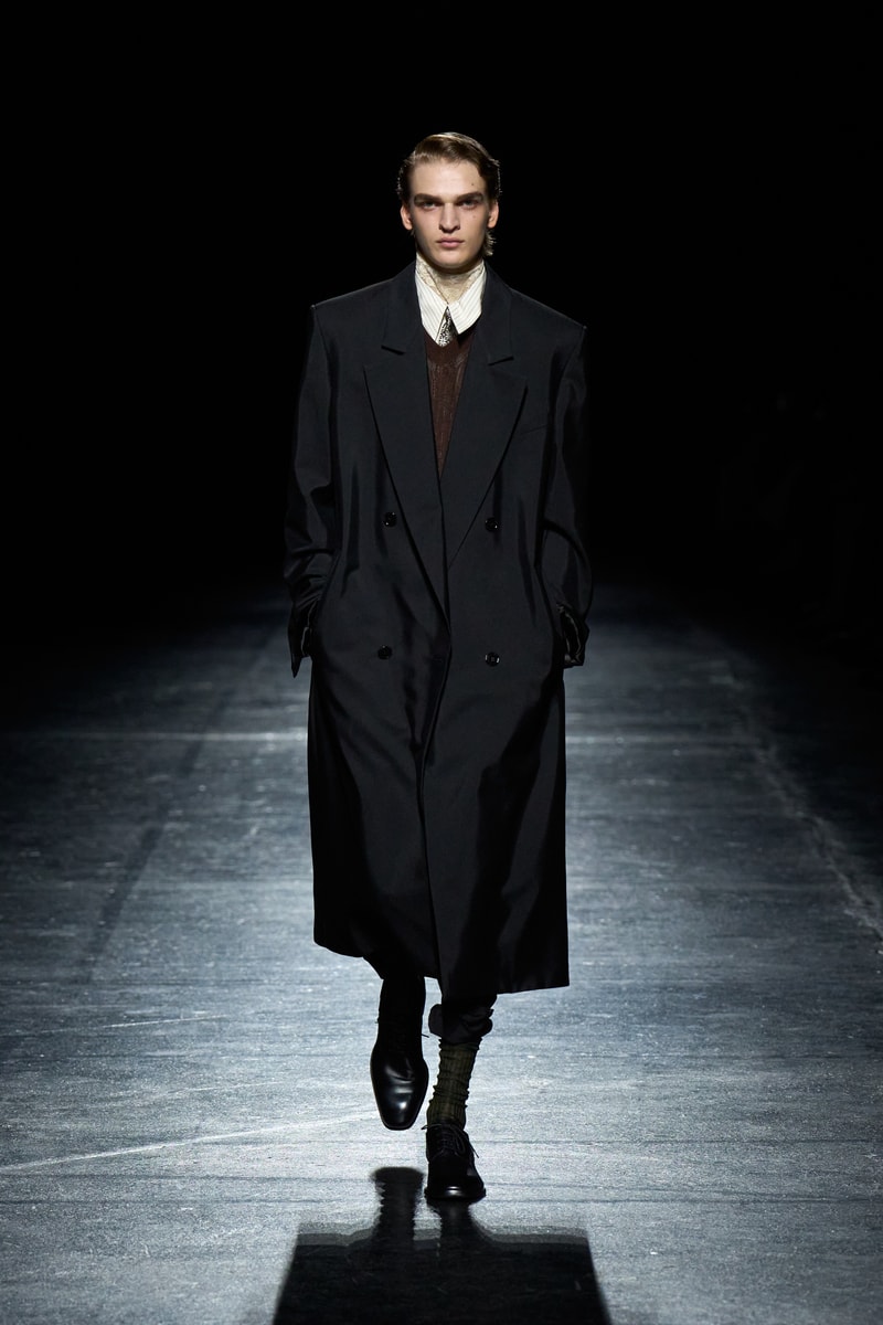 オリヴィエ・ティスケンスが新ブランドボロリアのデビューコレクションを発表 Olivier Theyskens BOLORIA spring summer 2027 collection