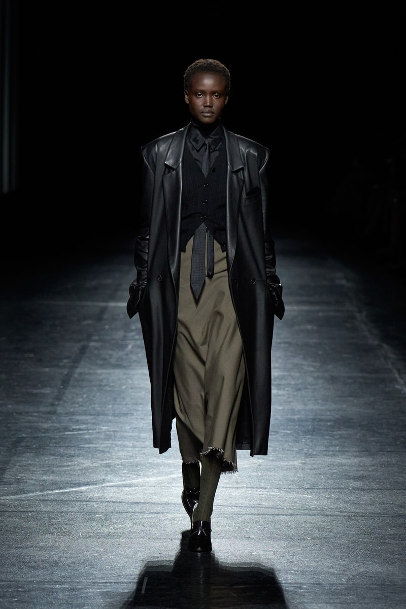 オリヴィエ・ティスケンスが新ブランドボロリアのデビューコレクションを発表 Olivier Theyskens BOLORIA spring summer 2027 collection