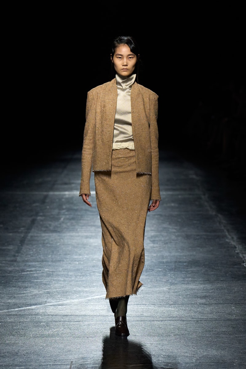 オリヴィエ・ティスケンスが新ブランドボロリアのデビューコレクションを発表 Olivier Theyskens BOLORIA spring summer 2027 collection
