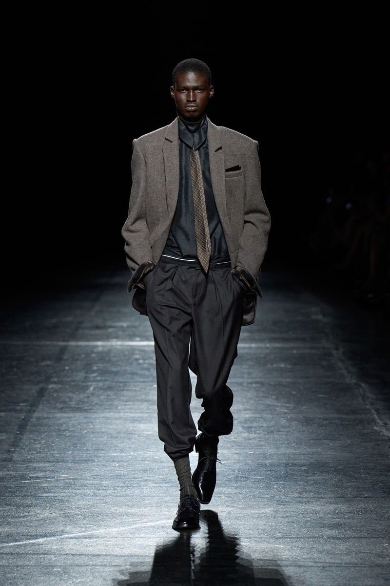 オリヴィエ・ティスケンスが新ブランドボロリアのデビューコレクションを発表 Olivier Theyskens BOLORIA spring summer 2027 collection