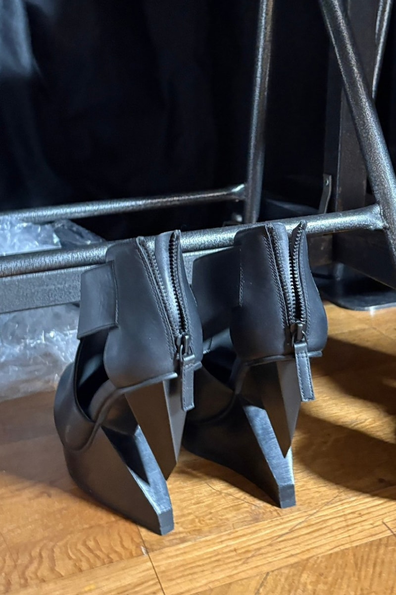 ユナイテッドヌードとイリスヴァンヘルペンがコラボフットウェアを発表 united nude iris van herpen 2026 haute couture collection custom footwear info