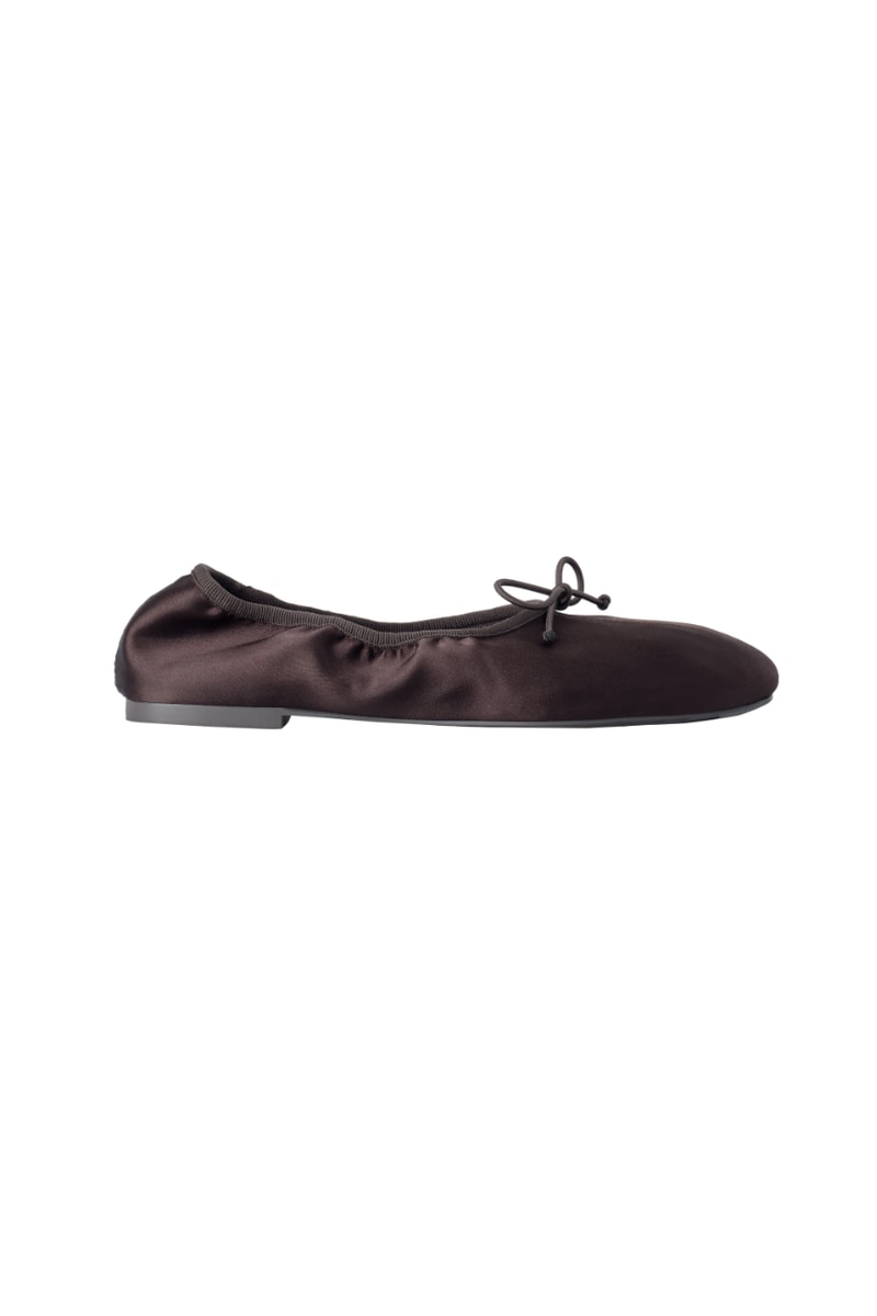 コスがバレエシューズに着想を得た新作コレクションを発表 cos satin sneaker ballet flat relese info