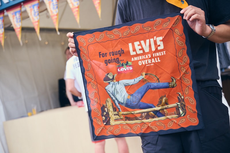 Levi's® が FUJI ROCK FESTIVAL '26 に今年も出展 ── ヒートプリントカスタマイズをさらに拡充　リーバイスがフジロックフェスティバル