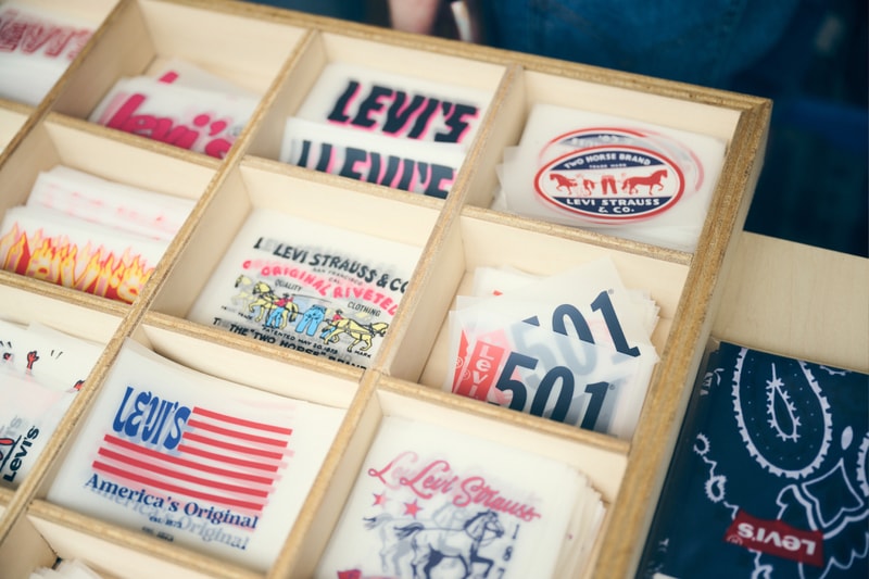 Levi's® が FUJI ROCK FESTIVAL '26 に今年も出展 ── ヒートプリントカスタマイズをさらに拡充　リーバイスがフジロックフェスティバル