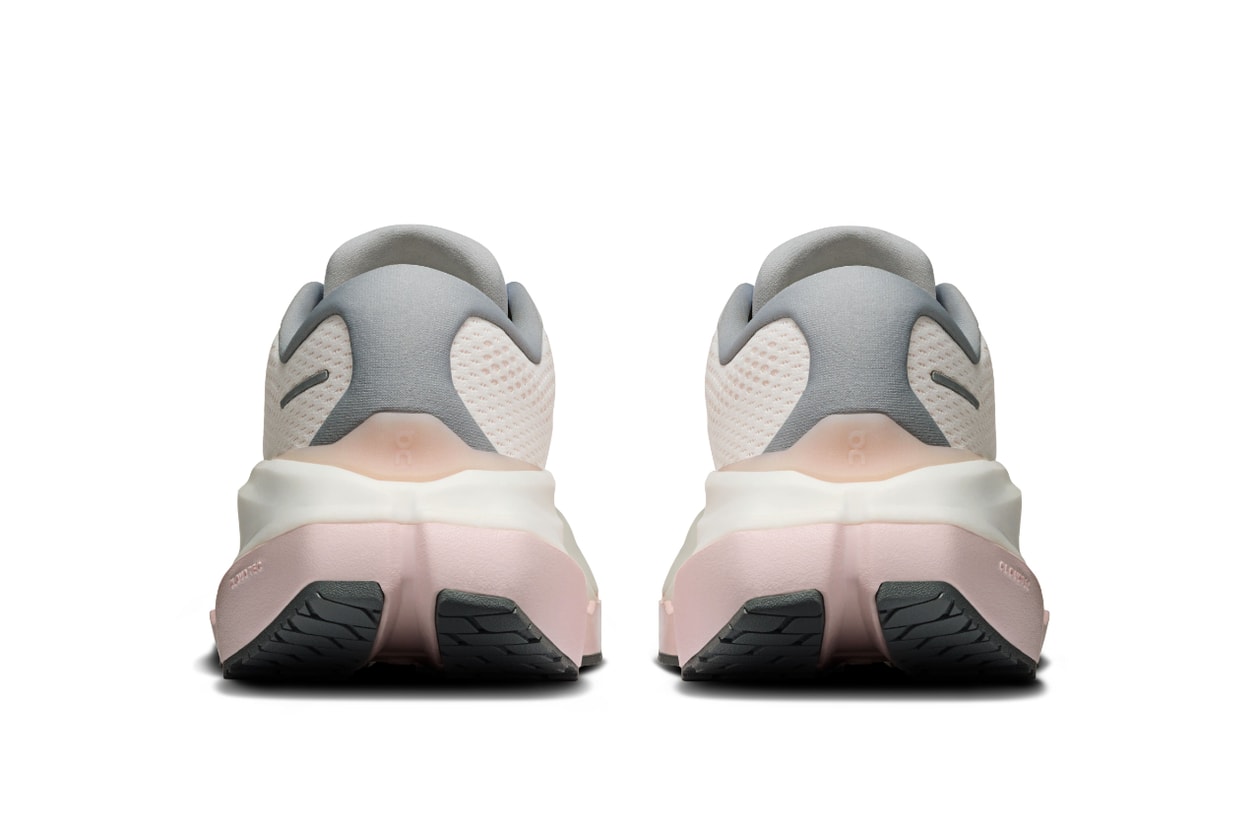  On が新作クッショニングシューズ クラウドランナー 3 マックスを発表 ── 新アイデンティティ「Run On Clouds」でランニングのあり方を再定義 On Cloudrunner 3 Max release info