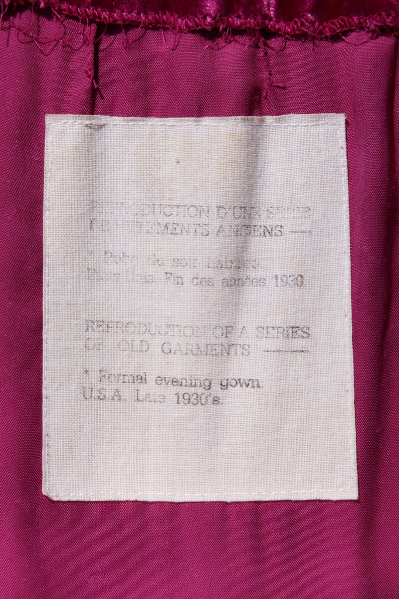 プリンティングスがメゾン マルタン・マルジェラのアーカイヴブック第2弾『non four stitch』を刊行 printings.jp Maison Martin Margiela Archive Book『non four stitch』release info