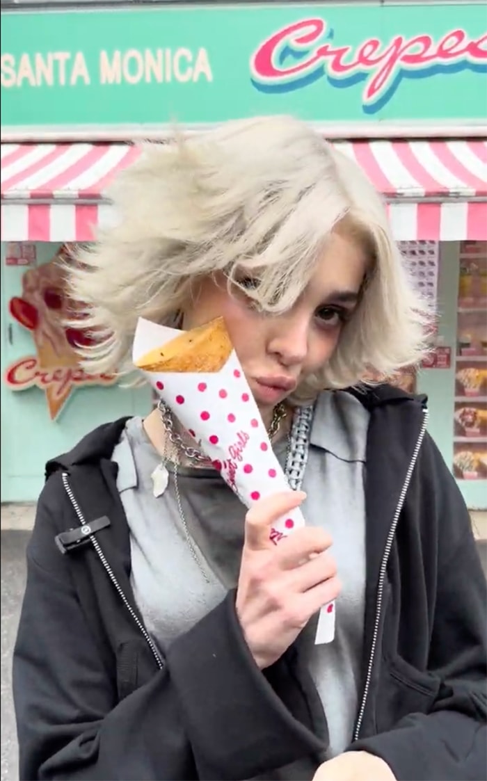Z世代のポップアイコン、ソフィー・パワーズが東京上陸 Gen Z pop icon Sophie Powers lands in Tokyo