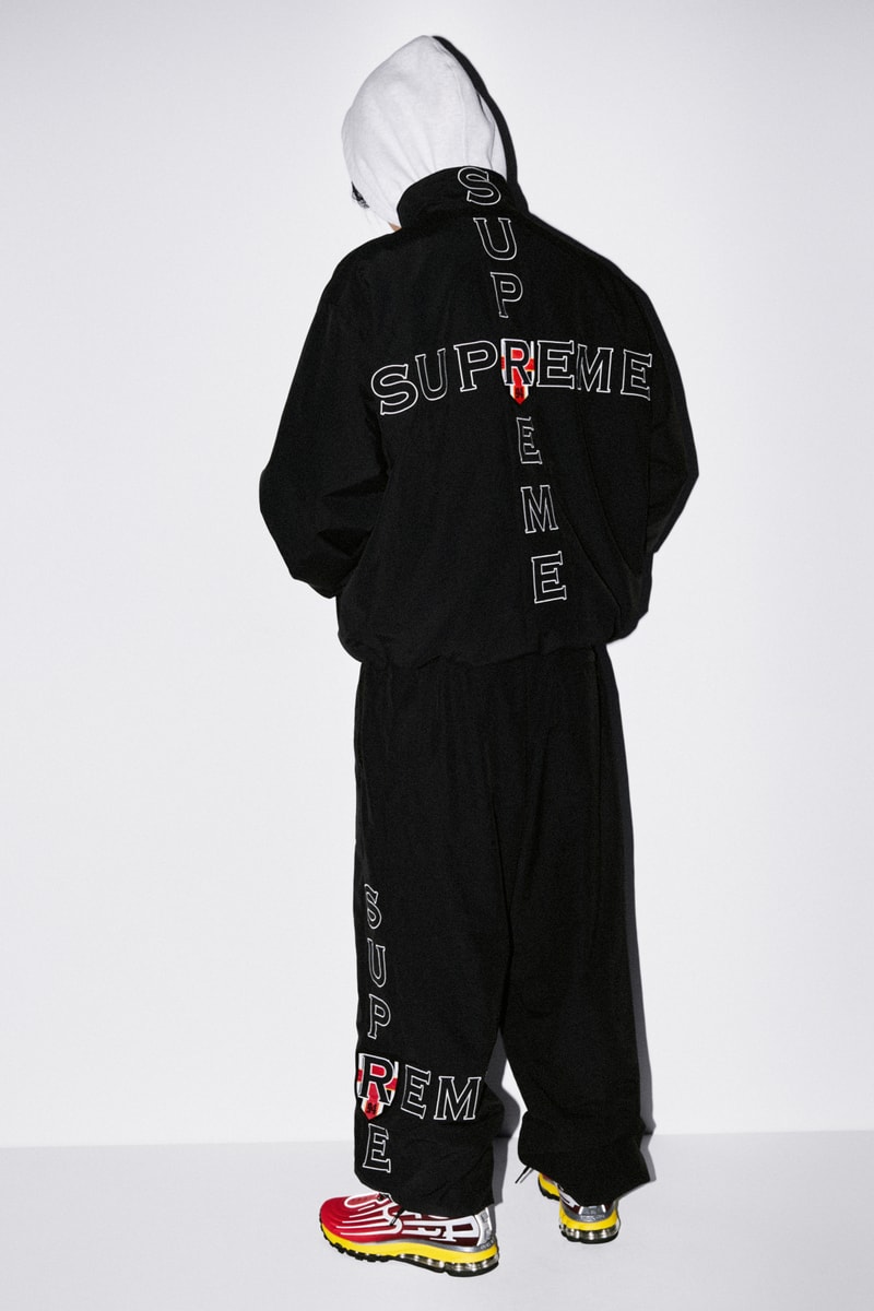 シュプリームがナイキとの最新コラボ エアマックス 2001 エア エクスタシーをお披露目 Supreme x Nike Air Max 2001 Air Ecstacy first look