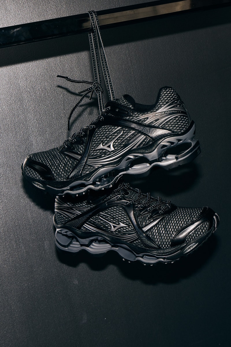 ミズノからWAVE PROPHECY 1の第2弾となる新色が登場 mizuno wave prophecy 1 series second release info