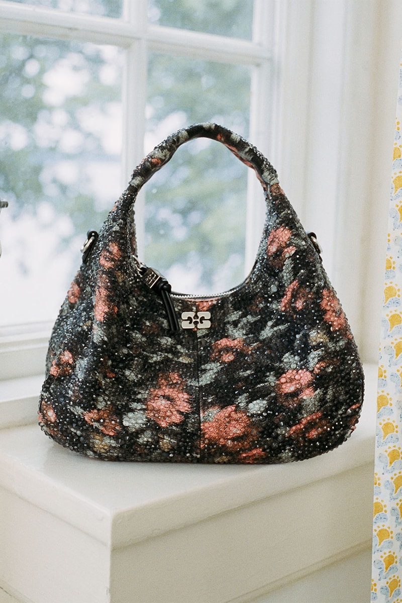 ガニーが国内4店舗目となる伊勢丹新宿店をオープン ganni new open isetan shinjuku hobo mini bag info