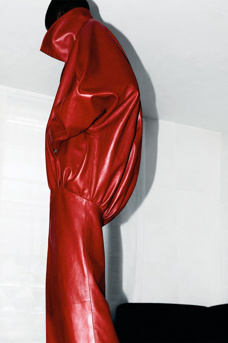 バレンシアガが2026年冬コレクションのキャンペーンを公開 balenciaga 2026 winter collection campaign dara gueye liu wen anok yai