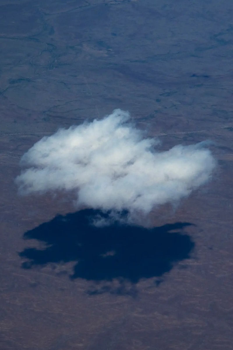 写真家 ヴィヴィアン・サッセンの個展 “Myriads” が原宿 The Mass にて開催 Viviane Sassen Solo Exhibition: “Myriads” The Mass info