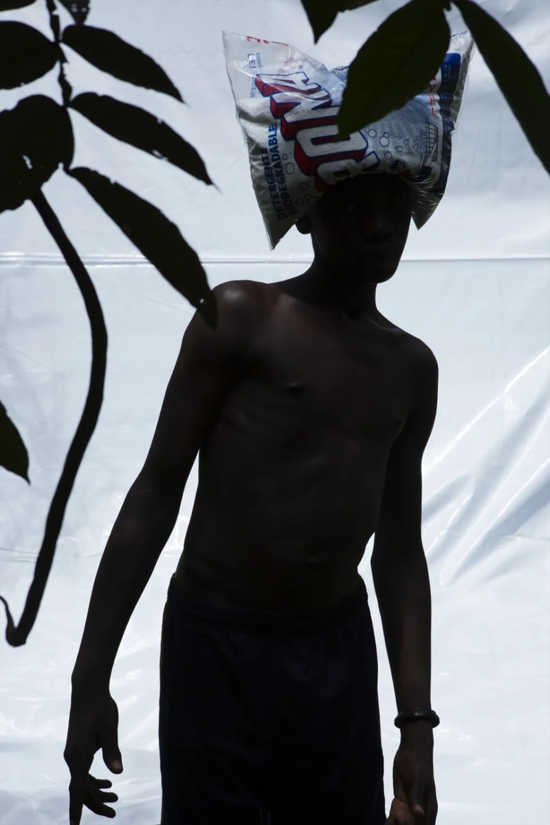 写真家 ヴィヴィアン・サッセンの個展 “Myriads” が原宿 The Mass にて開催 Viviane Sassen Solo Exhibition: “Myriads” The Mass info
