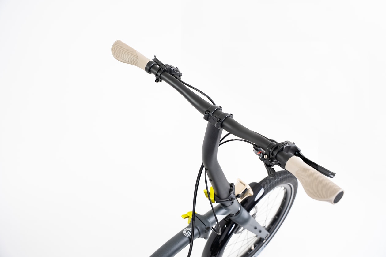 ブロンプトンとアンドワンダーによる初コラボが実現 brompton and wander collabo release info
