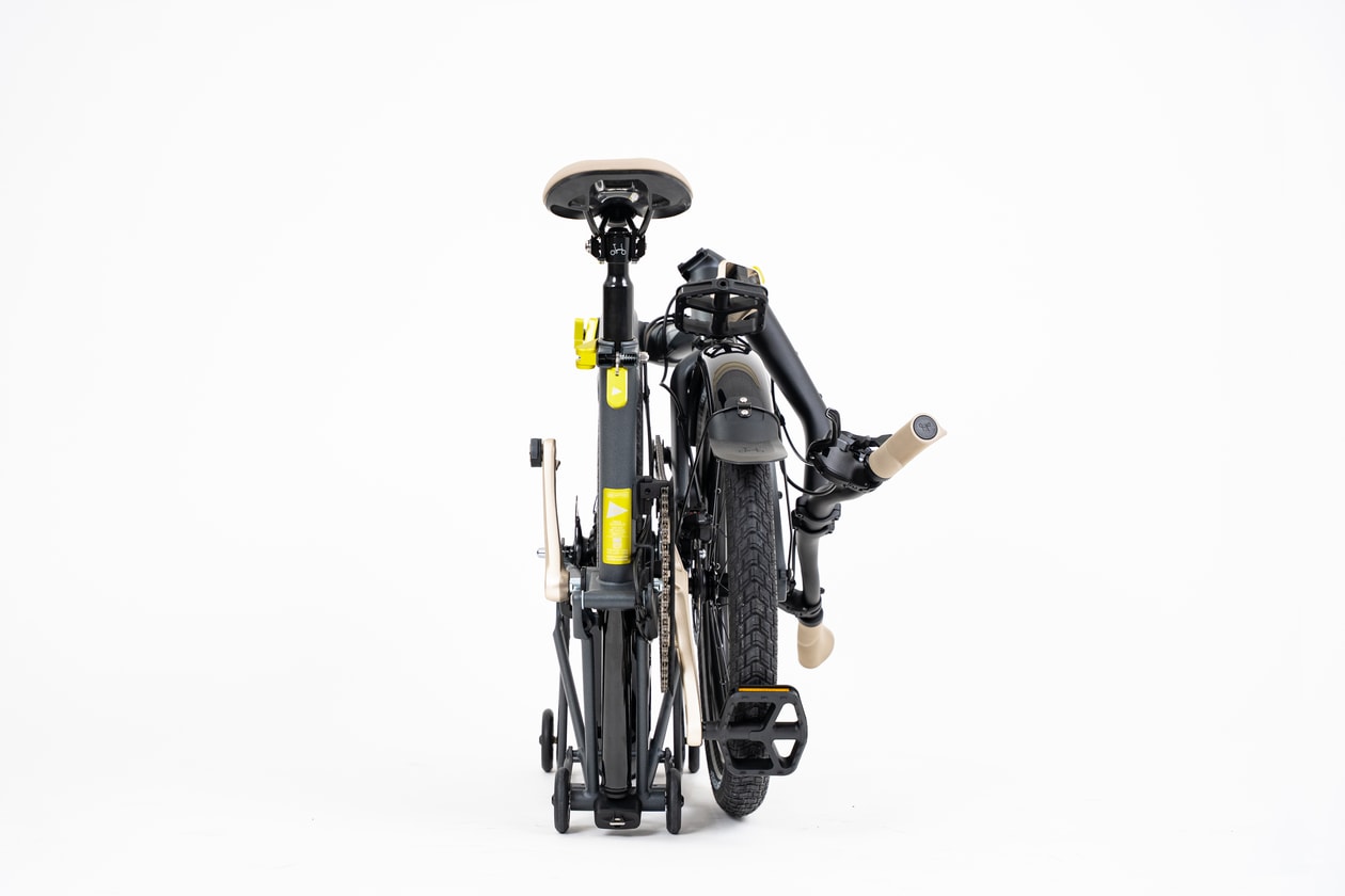ブロンプトンとアンドワンダーによる初コラボが実現 brompton and wander collabo release info