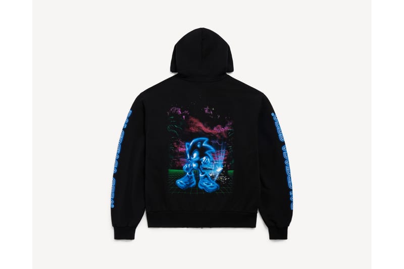 Balenciaga が SEGA® と異色のタッグ ── ソニックを纏った限定コレクションが登場