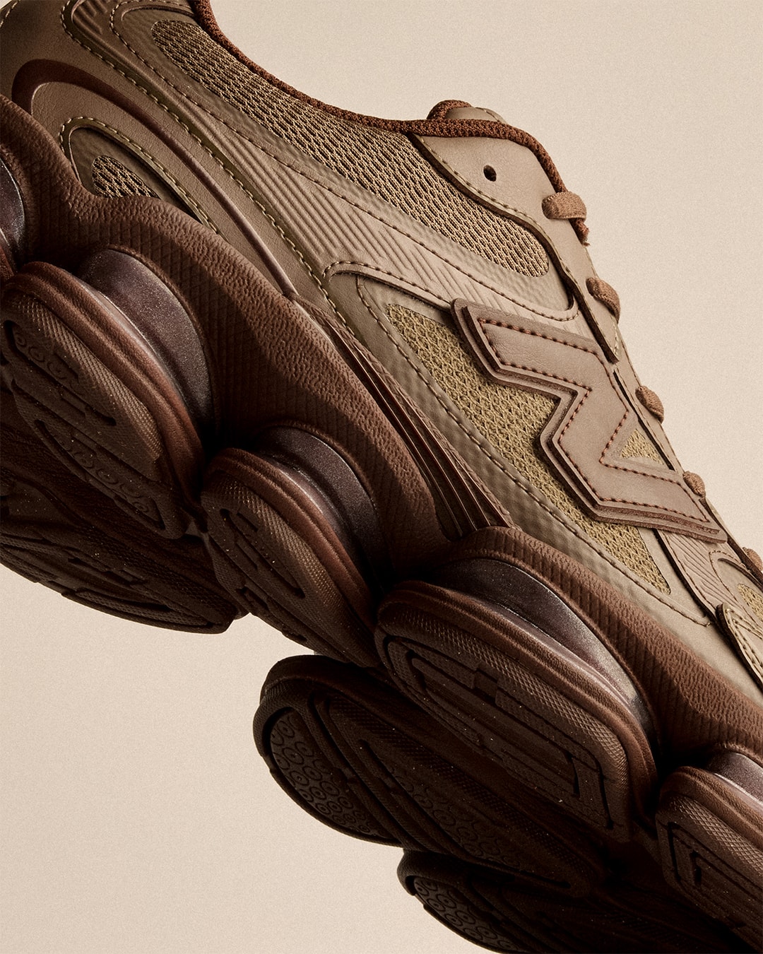 New Balance ABZORB 2000 に新作 ABZORB 2000 Luxe が登場 new balance abzorb 2000 brown new color release info