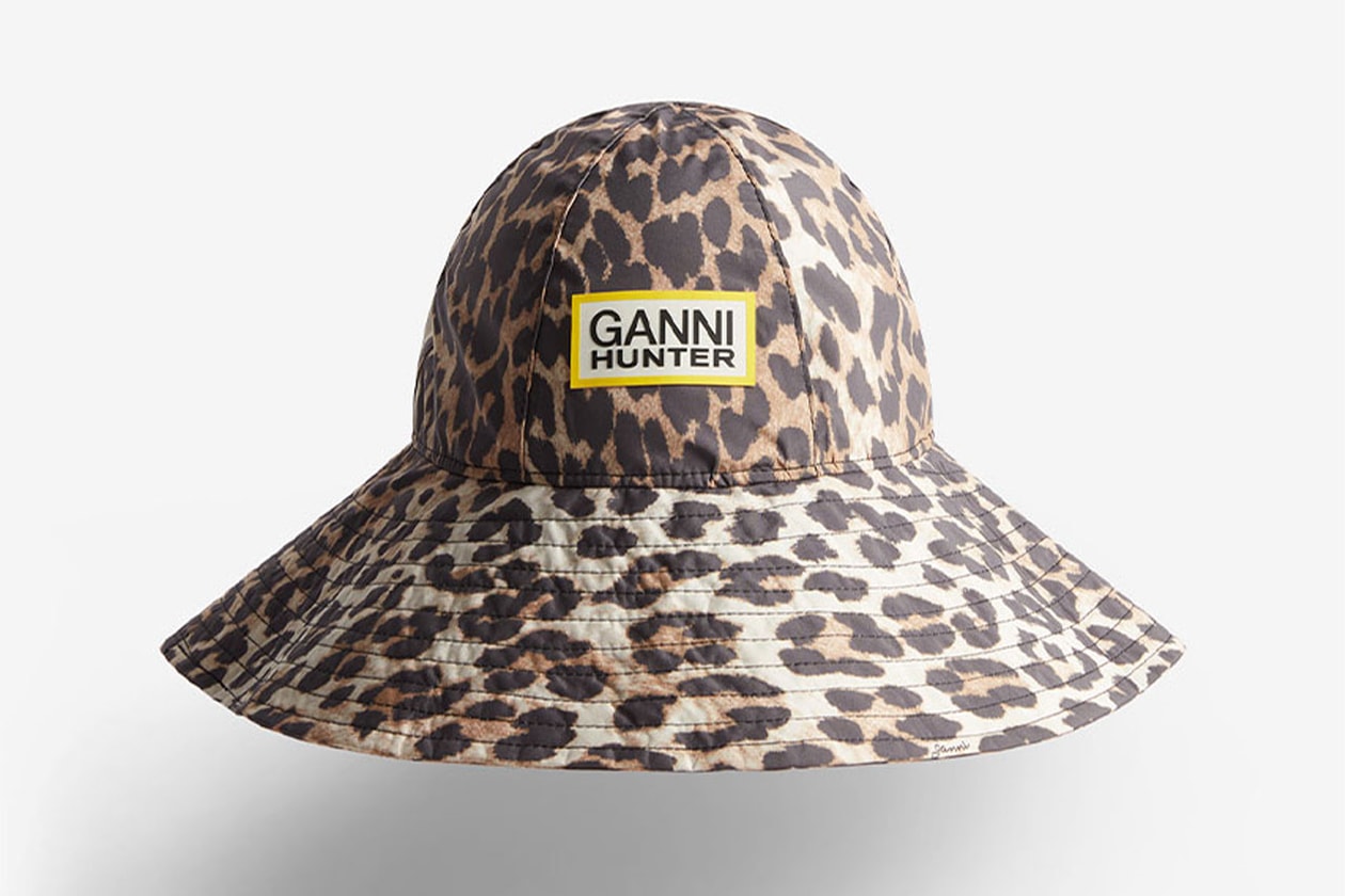 ガニーとハンターが初のコラボレーションを発表 ganni hunter collab collection rain wear relese info