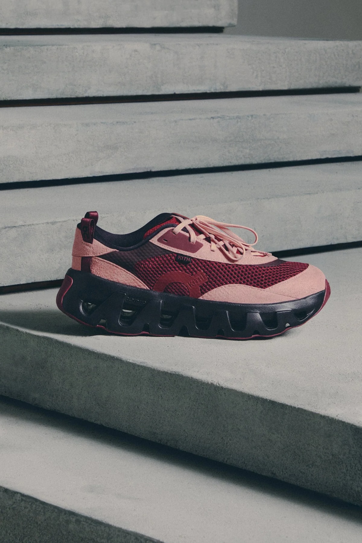 Kith のパフォーマンスライン K-Tech が2026年秋コレクションを発表 ── On との共同開発による初のライフスタイルモデル K-Tech 3 がデビュー Kith K-Tech Fall 2026 Collection release info