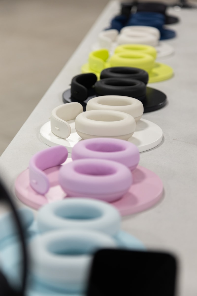 Beats がクッションを付け替えられる新型ヘッドフォン Beats 360 を発表　ビーツ