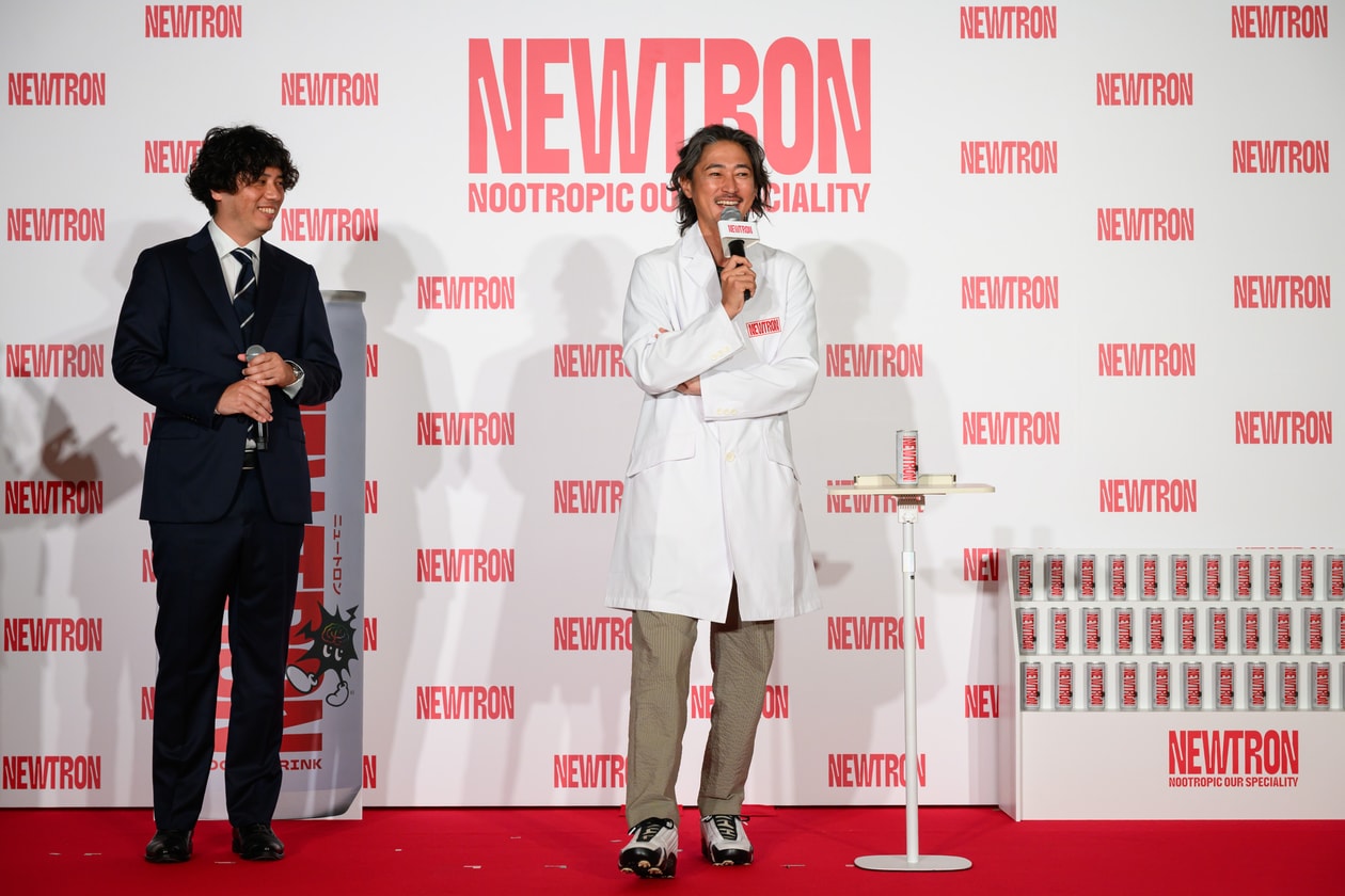 窪塚洋介が白衣で"深集中" ── NEWTRON 初のコンセプトストアがカレッタ汐留にオープン newtron first consept store open kubozuka yosuke  report