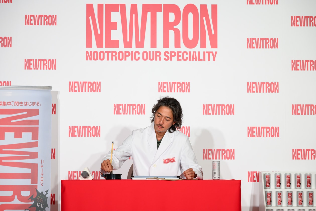 窪塚洋介が白衣で"深集中" ── NEWTRON 初のコンセプトストアがカレッタ汐留にオープン newtron first consept store open kubozuka yosuke  report