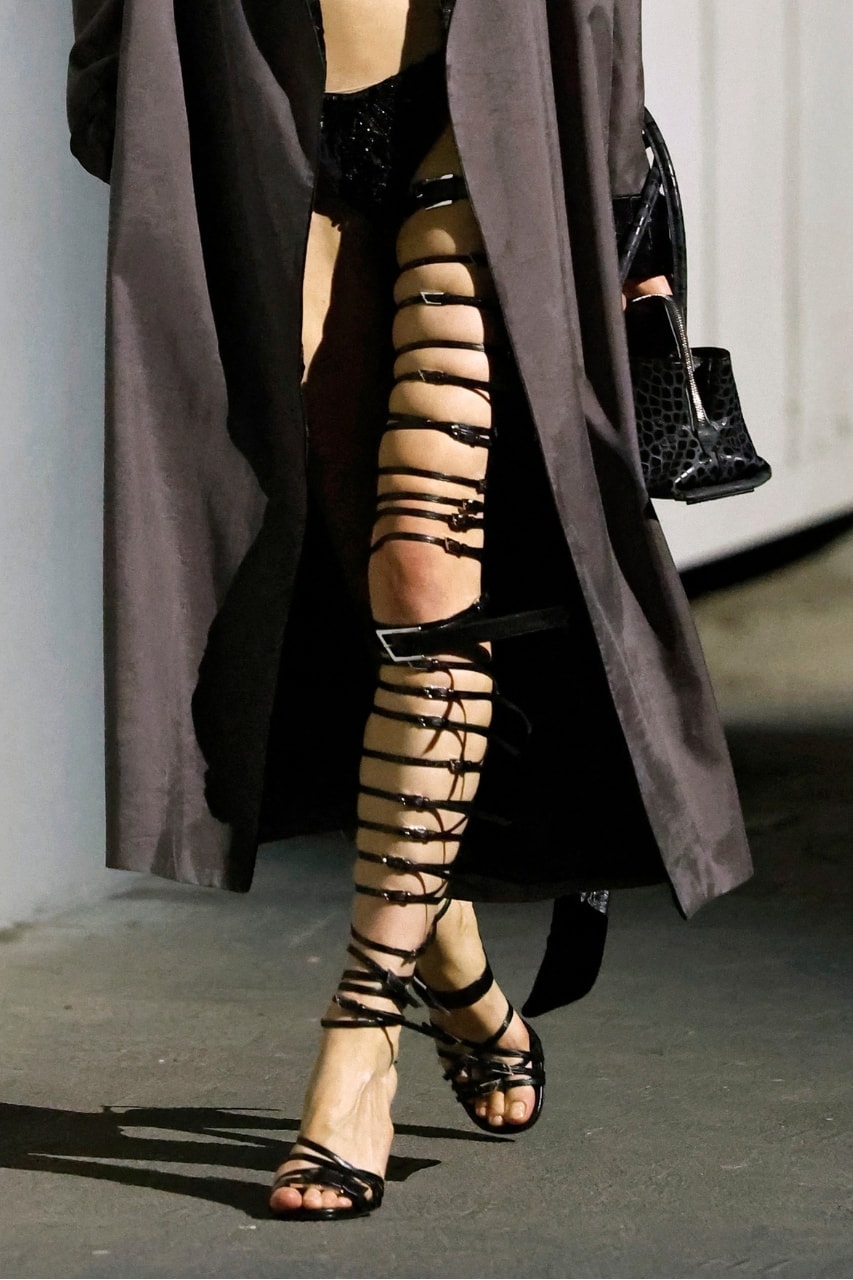 2027年春夏ランウェイで見つけた注目のフットウェアをチェック best footwear fashion week ss27 spring summer 2027 runways sandy liang area ugg knwls susan fang campillo info