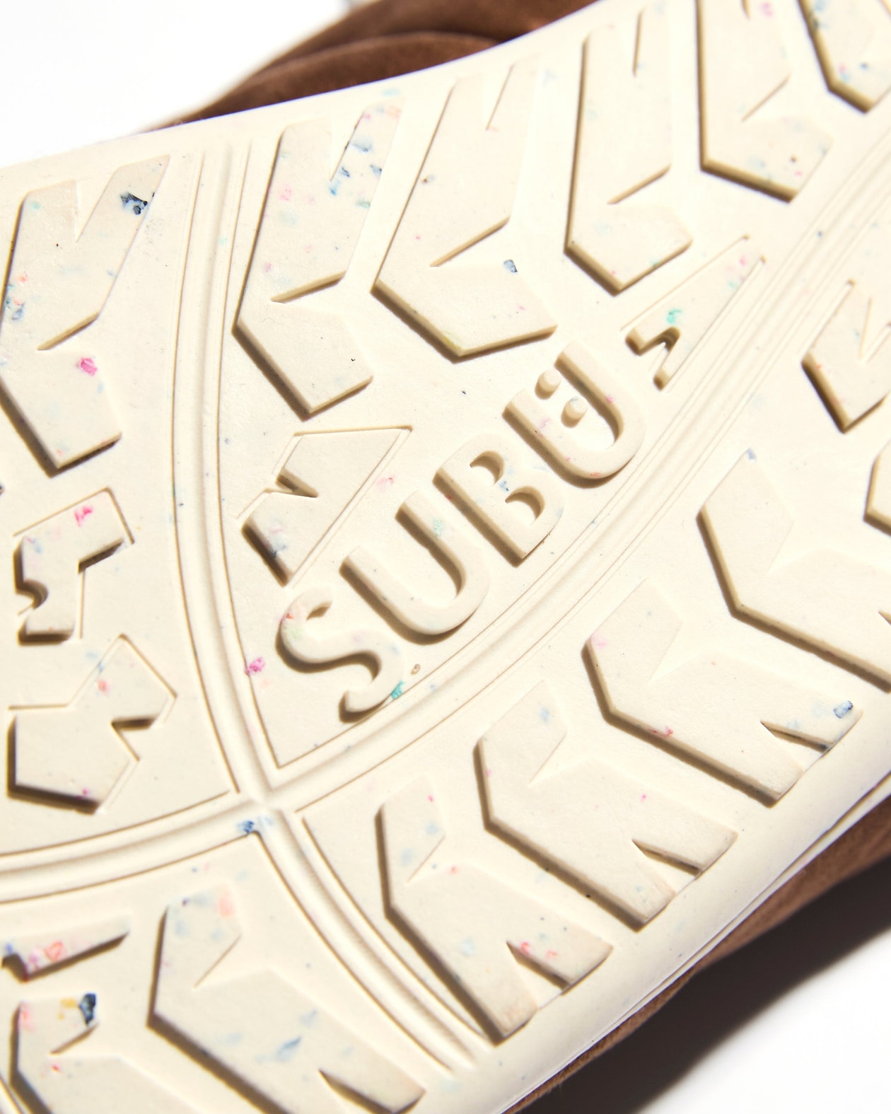 PLATEAU STUDIO and SUBU debut their first collaboration: the lace-up F-LINE release info