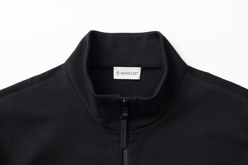 Ron Herman から MONCLER 別注のジップアップジャケットとパンツが発売