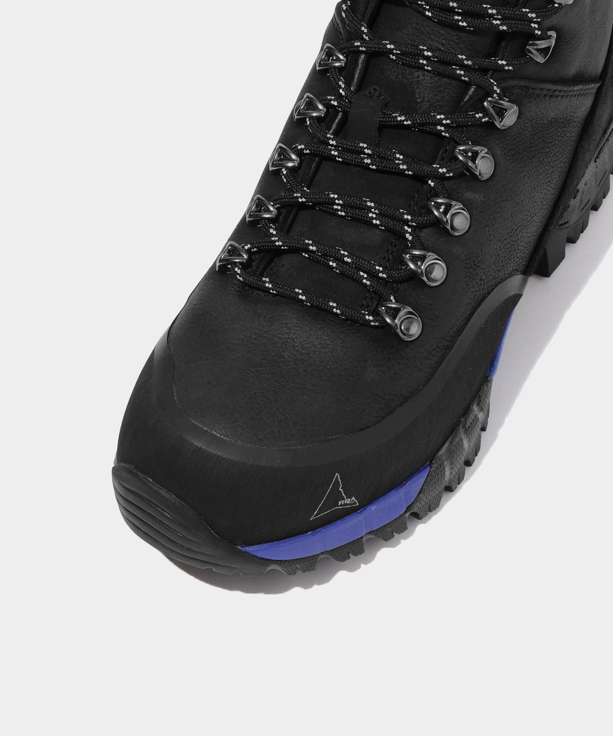 ROA and fragment First Collaboration — Reconstructing Hybrid Boots in Black and Blue roa fragment first collabo release info