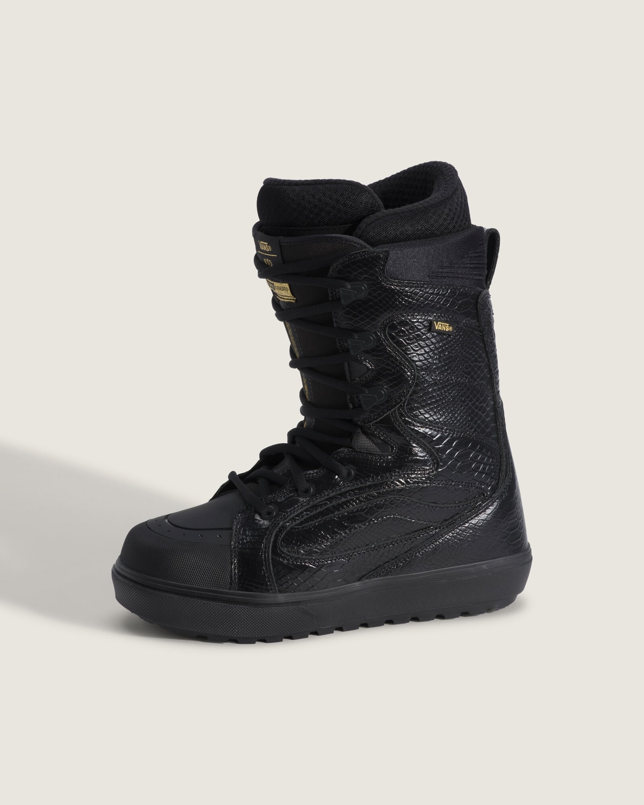 Vans Snowboarding Introduces the Super Standard in Ryo Aizawa's Signature Colorway vans snowboarding super standard shoes release info