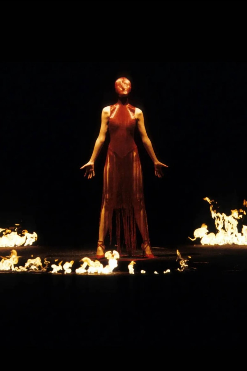 90年代英国カルチャーの狂騒を振り返る展覧会 “The 90s: Art and Fashion” が開幕 The 90s: Art and Fashion exhibition Tate Britain info