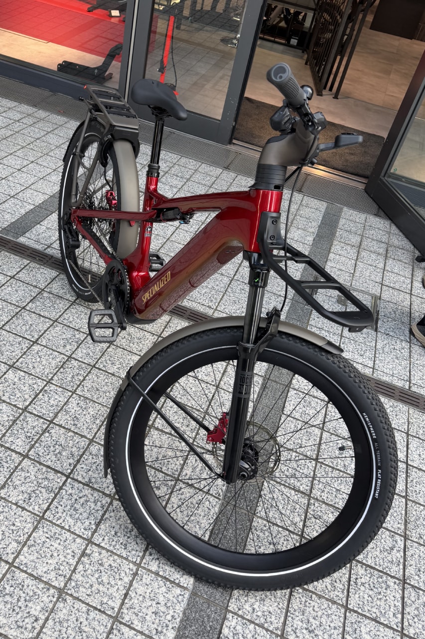 Specialized の高性能 E-バイク Vado 3 X 6.0 は自転車移動を変えるか？　スペシャライズド