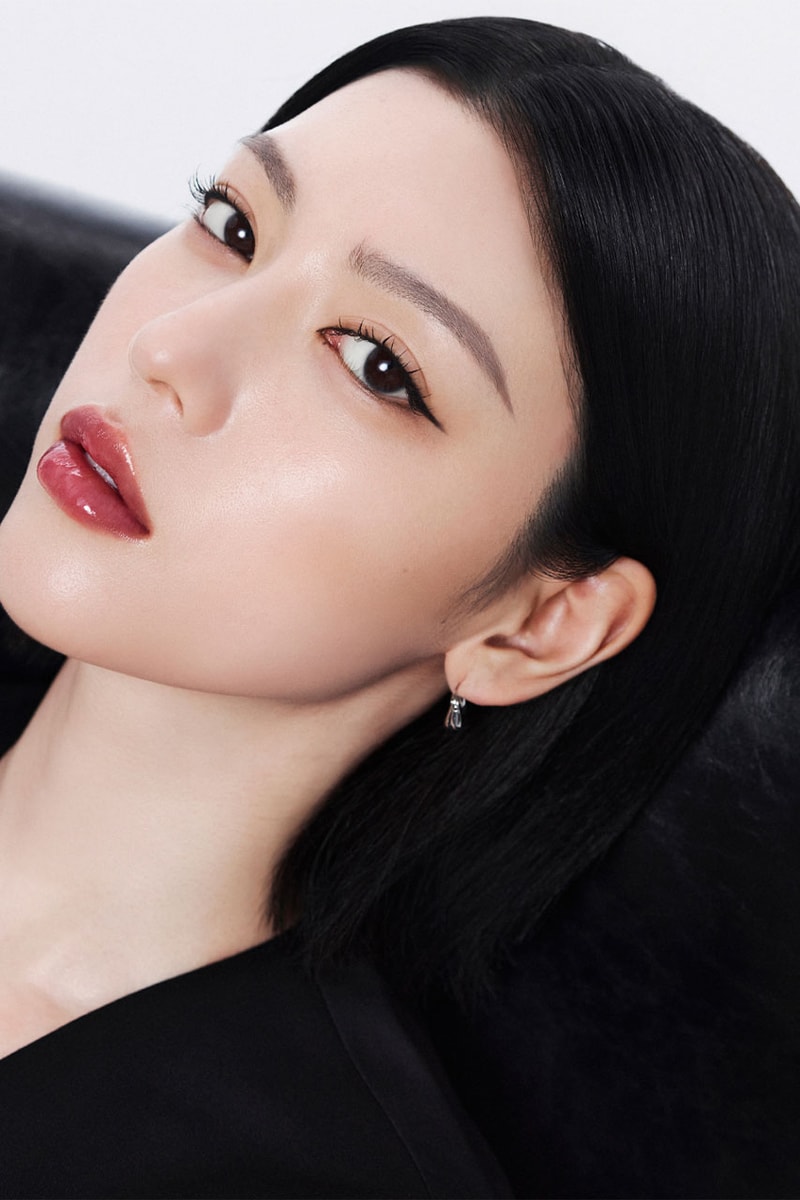 韓国・ソウル発のヘラが三吉彩花をジャパンアンバサダーに起用 hera ayaka miyoshi black cushion foundation info