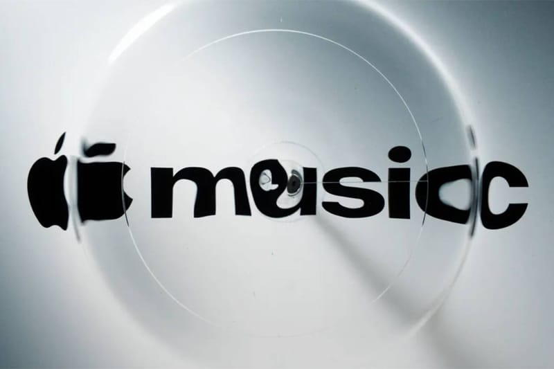 Apple Music が新たなビジュアル・アイデンティティを発表  ── Fred again.. とのコラボレーションで音を可視化