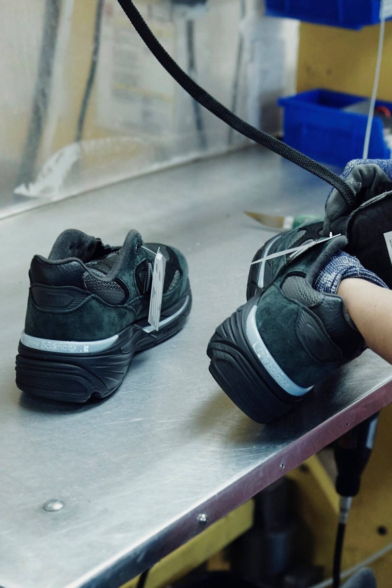 ニューバランス “メイド イン USA” 990v7 にブラックカラーがスタンバイ New Balance 990v7 Black First look