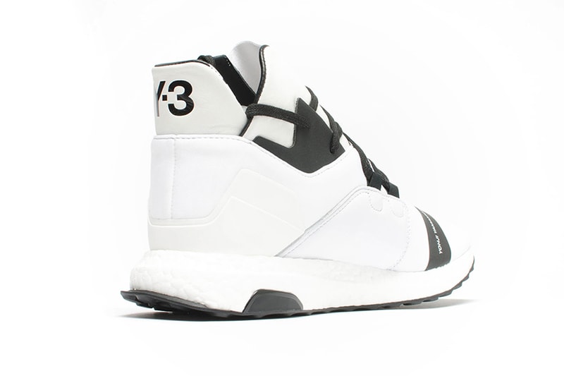 아디다스 y-3 2017 봄, 여름 컬렉션